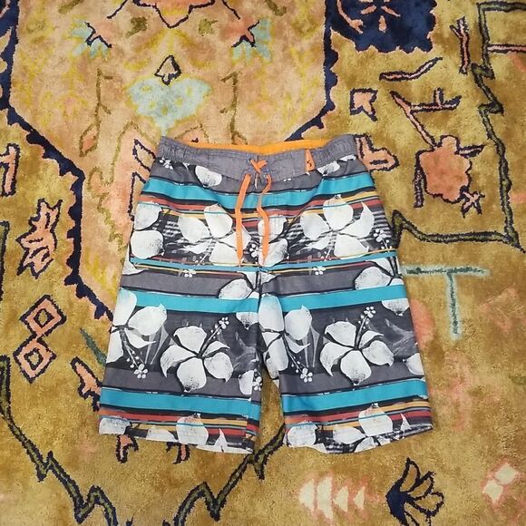 Boys size 16 ZeroXposure Swim Shorts - Picture 1 of 3